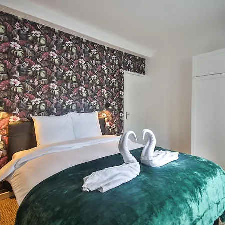 2.luxueux Duplex 6/8pers/full Equipped/republique Paris